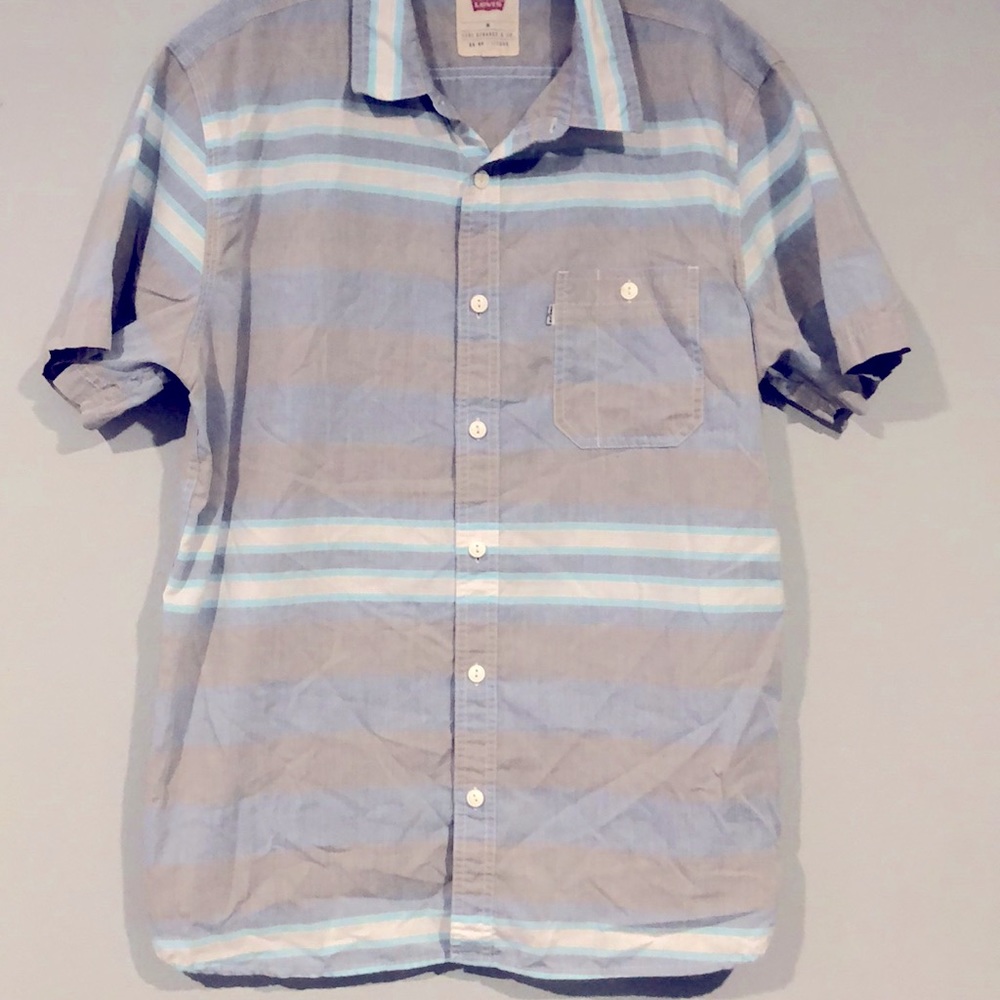 Levi’s top